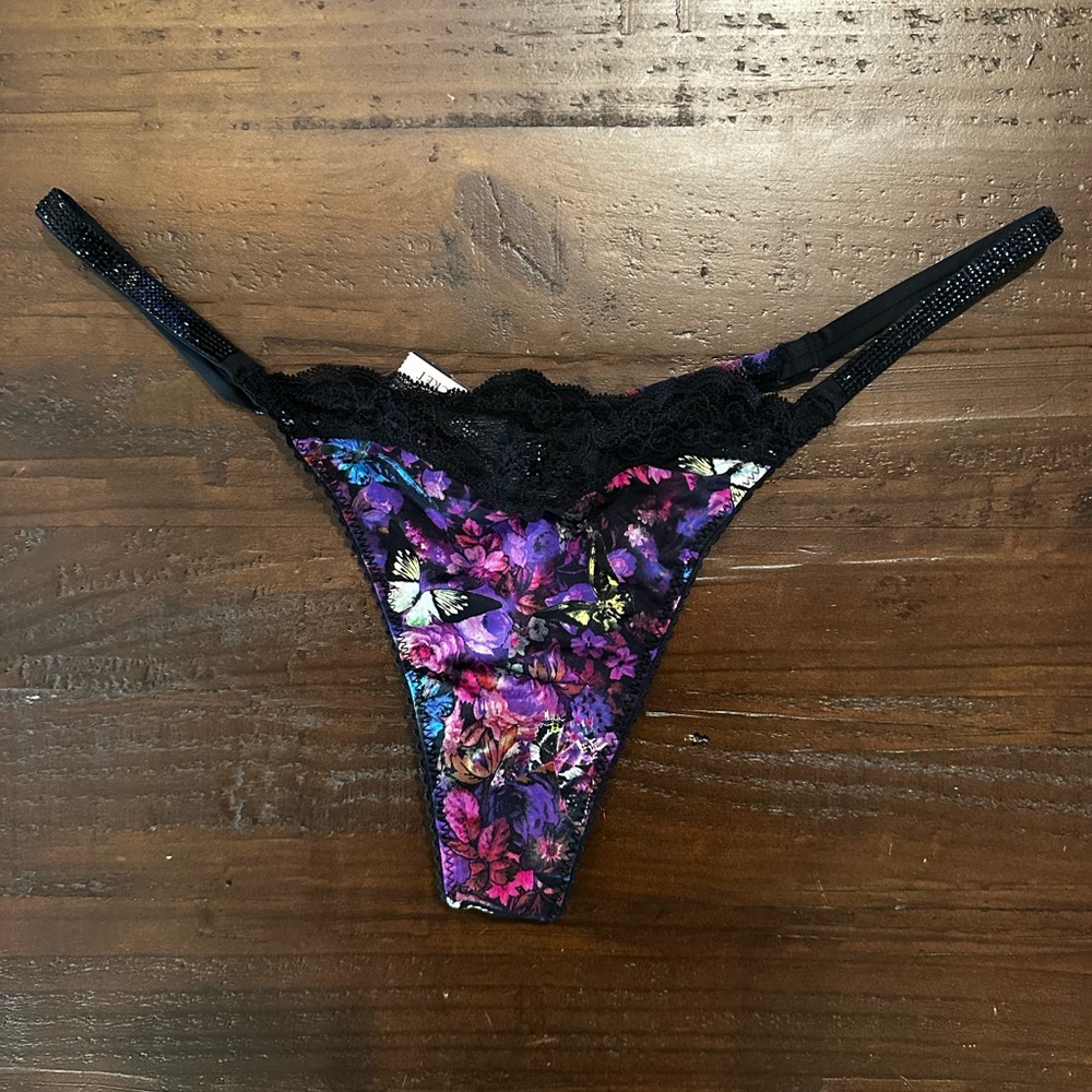 Victoria's Secret Shine Strap Satin and Lace Thong 💜🪩